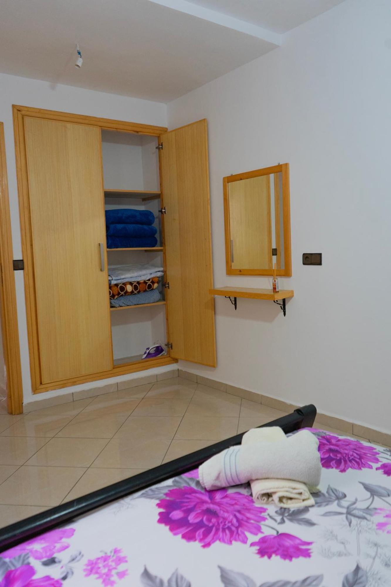 Enjoy Your Vacation Here, 1 Min To The Beach, Only For Families !! Martil Esterno foto
