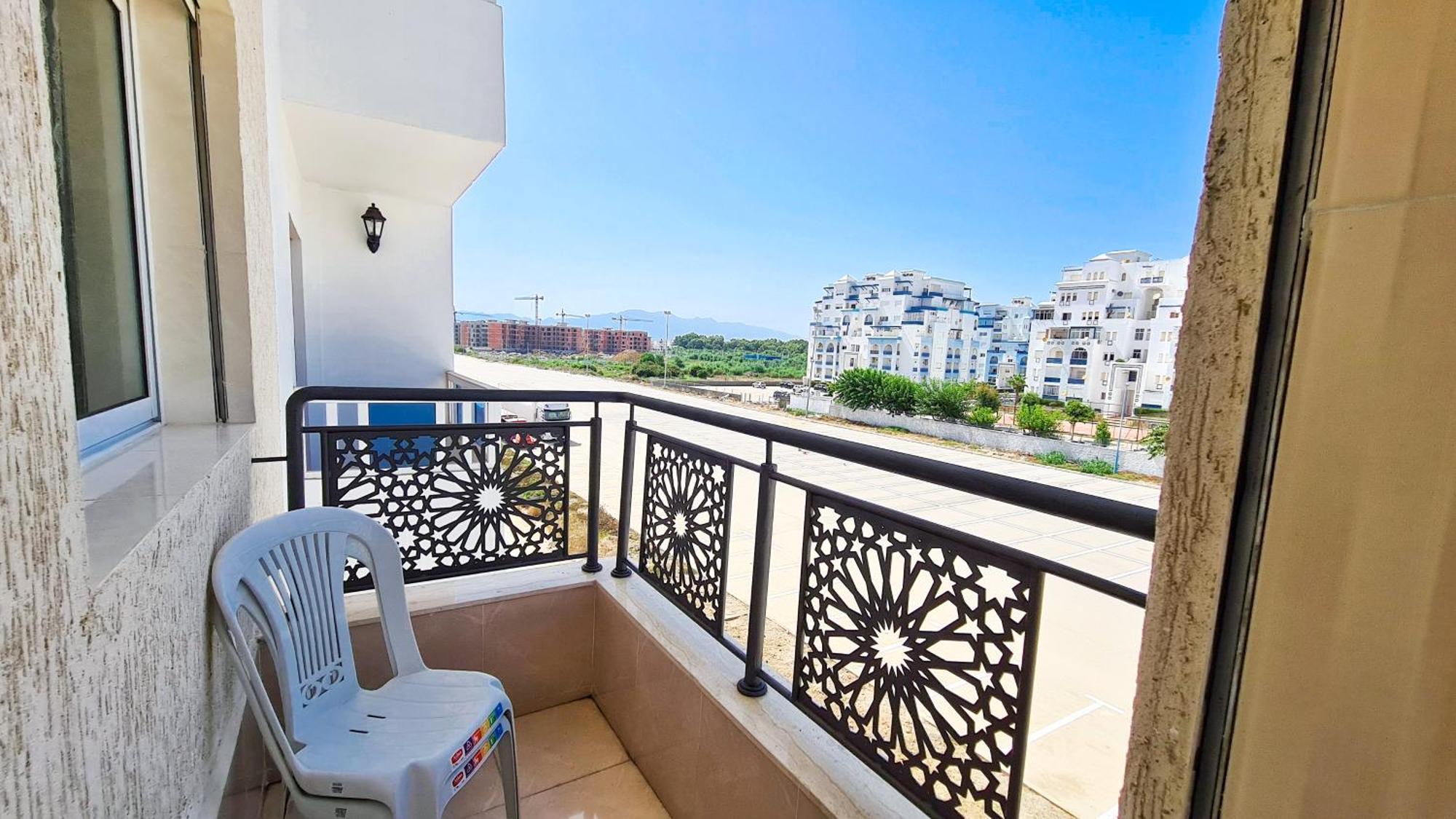 Enjoy Your Vacation Here, 1 Min To The Beach, Only For Families !! Martil Camera foto